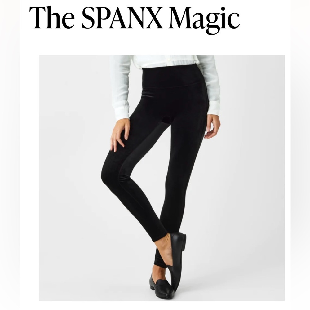 NWT Spanx Velvet Leggings- Black